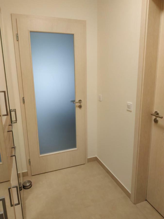 Kosice Smart Apartman Экстерьер фото