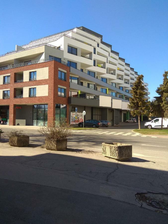 Kosice Smart Apartman Экстерьер фото